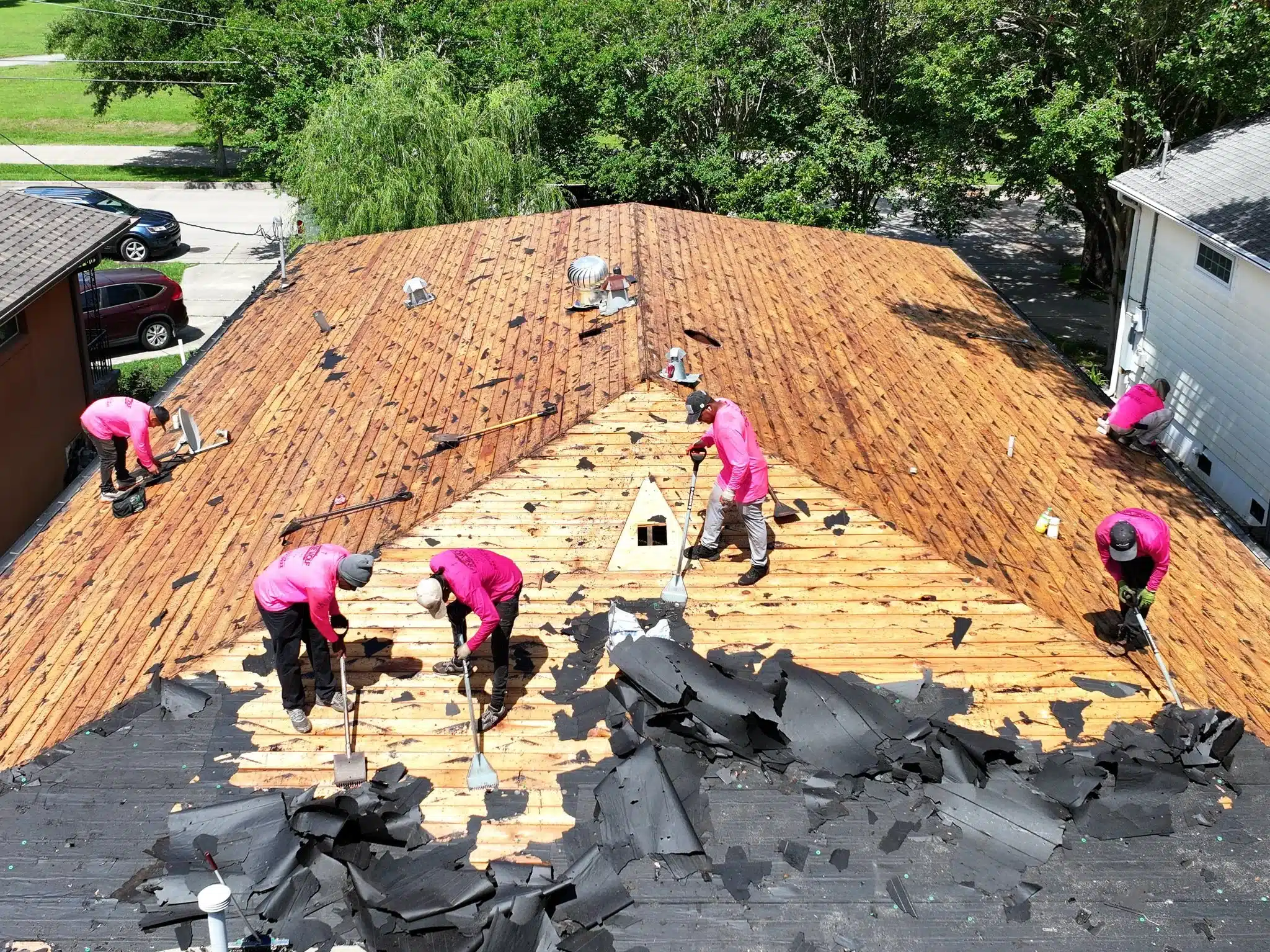 lone wolf roofing on work